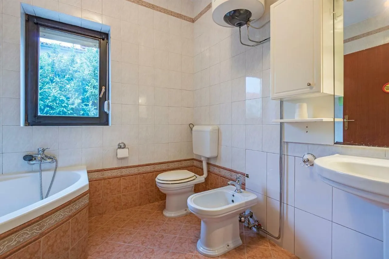 Apartment Danijela I Pola